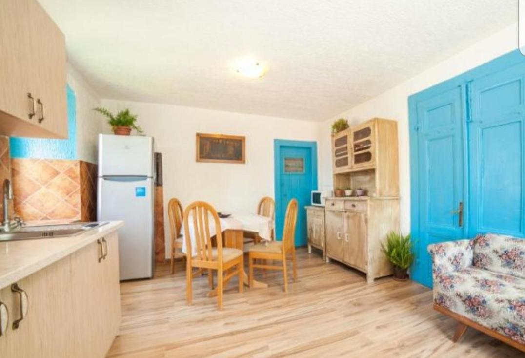 Holiday Home Bogumila Risan Exterior foto